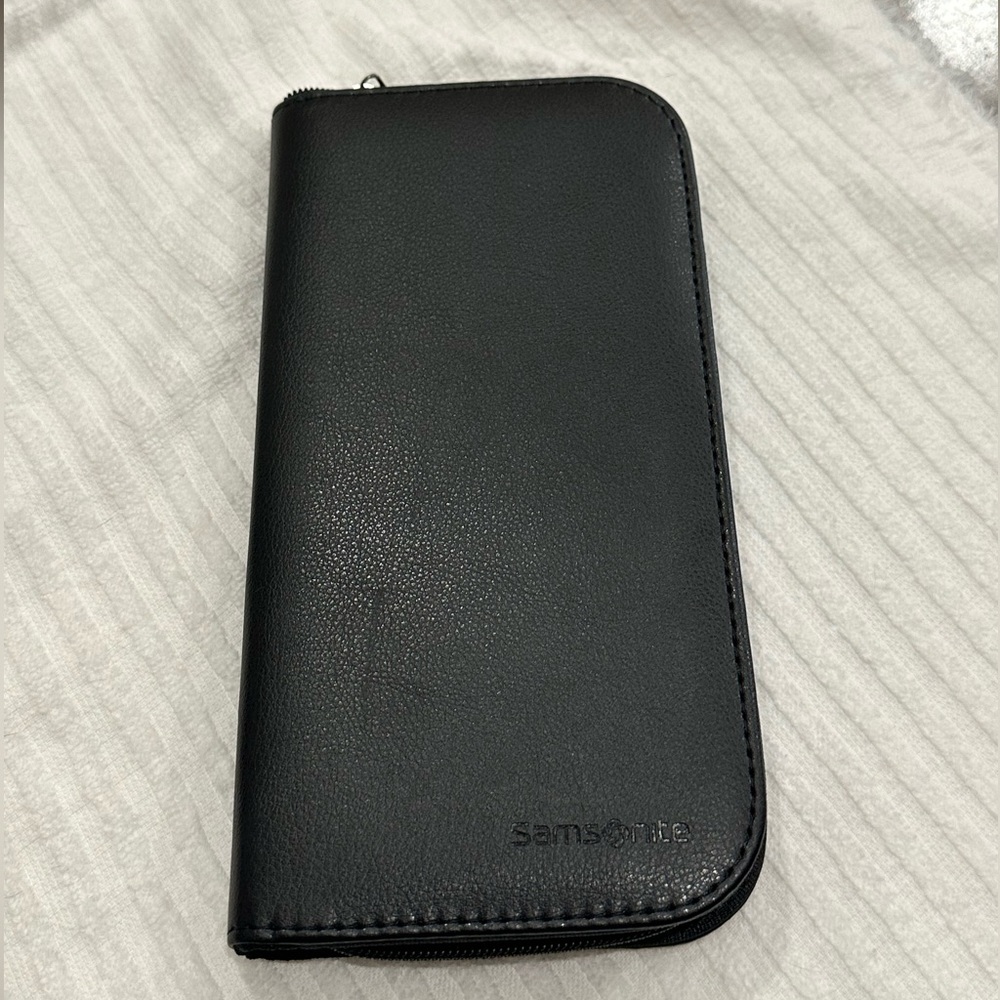 SAMSONITE Zip close travel wallet